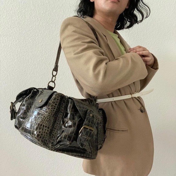 Vintage Oval Faux Crocodile Leather Bag - Picture 4 of 4